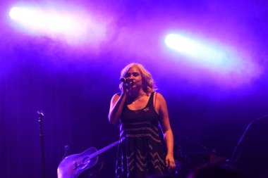 Noah Cyrus ilk turnesinde 23 Eylül 2018 'de Orlando Florida' daki Beacham 'da sahne alacak.