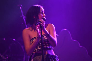 Noah Cyrus ilk turnesinde 23 Eylül 2018 'de Orlando Florida' daki Beacham 'da sahne alacak.