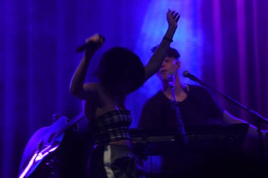 Noah Cyrus ilk turnesinde 23 Eylül 2018 'de Orlando Florida' daki Beacham 'da sahne alacak.