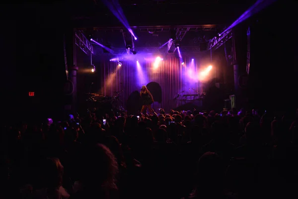 Noah Cyrus Lors Première Tournée Produit Beacham Orlando Floride Septembre — Photo