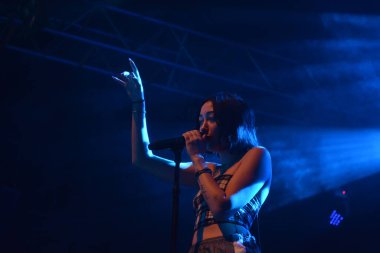 Noah Cyrus ilk turnesinde 23 Eylül 2018 'de Orlando Florida' daki Beacham 'da sahne alacak.