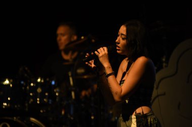 Noah Cyrus ilk turnesinde 23 Eylül 2018 'de Orlando Florida' daki Beacham 'da sahne alacak.