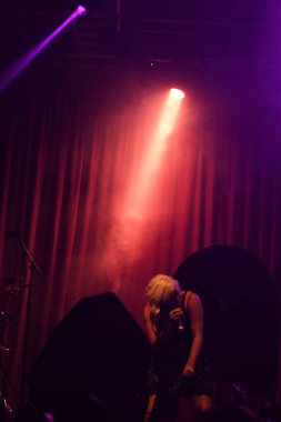 Noah Cyrus ilk turnesinde 23 Eylül 2018 'de Orlando Florida' daki Beacham 'da sahne alacak.