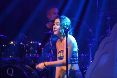 Noah Cyrus ilk turnesinde 23 Eylül 2018 'de Orlando Florida' daki Beacham 'da sahne alacak.