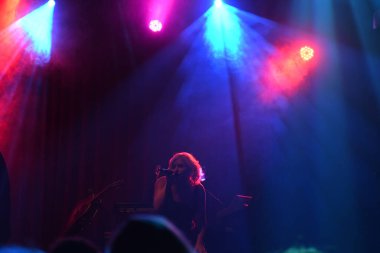 Noah Cyrus ilk turnesinde 23 Eylül 2018 'de Orlando Florida' daki Beacham 'da sahne alacak.