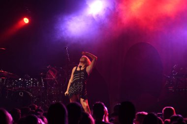 Noah Cyrus ilk turnesinde 23 Eylül 2018 'de Orlando Florida' daki Beacham 'da sahne alacak.