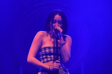 Noah Cyrus ilk turnesinde 23 Eylül 2018 'de Orlando Florida' daki Beacham 'da sahne alacak.