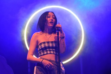 Noah Cyrus ilk turnesinde 23 Eylül 2018 'de Orlando Florida' daki Beacham 'da sahne alacak.
