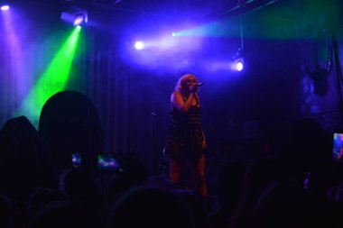 Noah Cyrus ilk turnesinde 23 Eylül 2018 'de Orlando Florida' daki Beacham 'da sahne alacak.