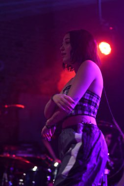 Noah Cyrus ilk turnesinde 23 Eylül 2018 'de Orlando Florida' daki Beacham 'da sahne alacak.