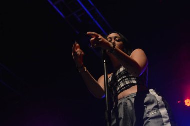 Noah Cyrus ilk turnesinde 23 Eylül 2018 'de Orlando Florida' daki Beacham 'da sahne alacak.
