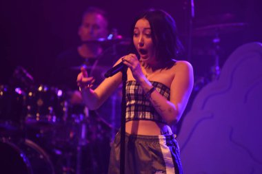 Noah Cyrus ilk turnesinde 23 Eylül 2018 'de Orlando Florida' daki Beacham 'da sahne alacak.