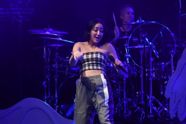 Noah Cyrus ilk turnesinde 23 Eylül 2018 'de Orlando Florida' daki Beacham 'da sahne alacak.