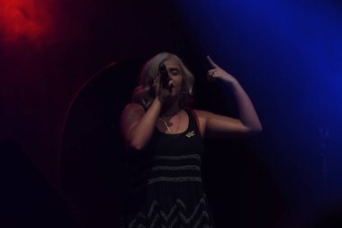 Noah Cyrus ilk turnesinde 23 Eylül 2018 'de Orlando Florida' daki Beacham 'da sahne alacak.