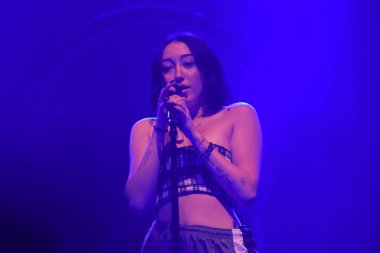 Noah Cyrus ilk turnesinde 23 Eylül 2018 'de Orlando Florida' daki Beacham 'da sahne alacak.