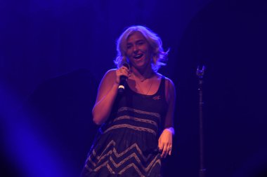 Noah Cyrus ilk turnesinde 23 Eylül 2018 'de Orlando Florida' daki Beacham 'da sahne alacak.