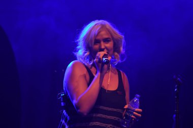 Noah Cyrus ilk turnesinde 23 Eylül 2018 'de Orlando Florida' daki Beacham 'da sahne alacak.