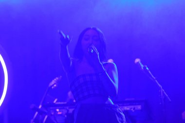 Noah Cyrus ilk turnesinde 23 Eylül 2018 'de Orlando Florida' daki Beacham 'da sahne alacak.