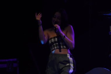 Noah Cyrus ilk turnesinde 23 Eylül 2018 'de Orlando Florida' daki Beacham 'da sahne alacak.