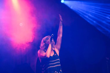 Maty Noyes, Noah Cyrus için 23 Eylül 2018 'de Orlando Florida' daki Beacham 'da açılış yapıyor.