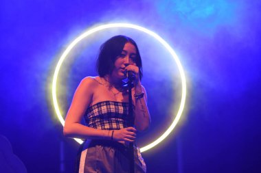 Noah Cyrus ilk turnesinde 23 Eylül 2018 'de Orlando Florida' daki Beacham 'da sahne alacak.