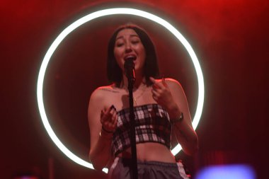 Noah Cyrus ilk turnesinde 23 Eylül 2018 'de Orlando Florida' daki Beacham 'da sahne alacak.