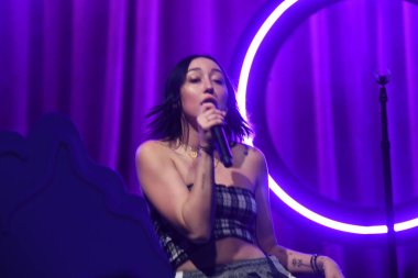 Noah Cyrus ilk turnesinde 23 Eylül 2018 'de Orlando Florida' daki Beacham 'da sahne alacak.