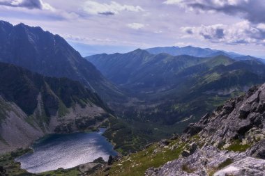 Tatra Dağları 'nın güzel yaz manzarası