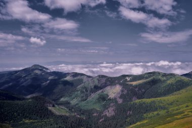 Tatra Dağları 'nın güzel yaz manzarası