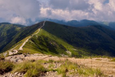 Tatra Dağları 'nın güzel yaz manzarası