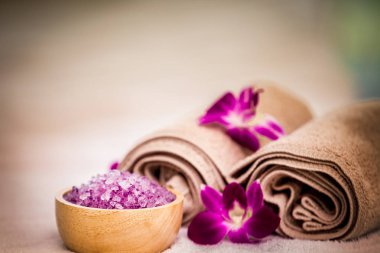Spa kompozisyon ayarı mum Oda, Spa ürünleri kavramı ile