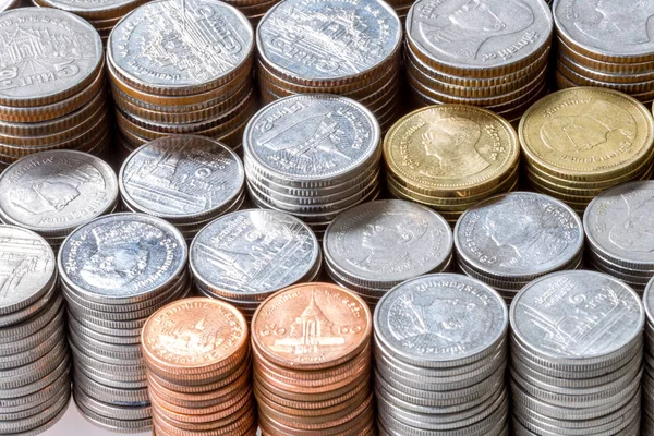 arka plan iş kavramı Tay sikke yığını, bakır Tay sikke