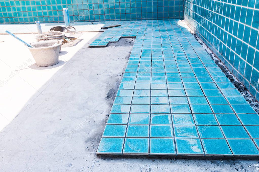 industrial tiler builder swimming pool
