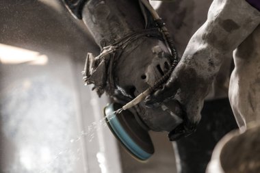 Endüstriyel İnşaat Sanayi Whetsstone merdiven zemin beton üzerinde çalışıyor