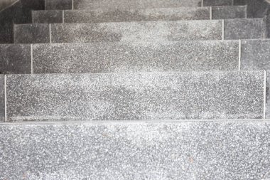 endüstriyel yapı merdiven inşa taş zemin beton üzerine kabartır