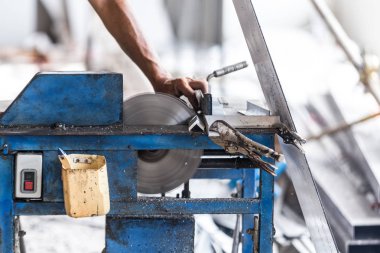 Endüstri/sanayii donatımı erkekler kesme alüminyum çalışma