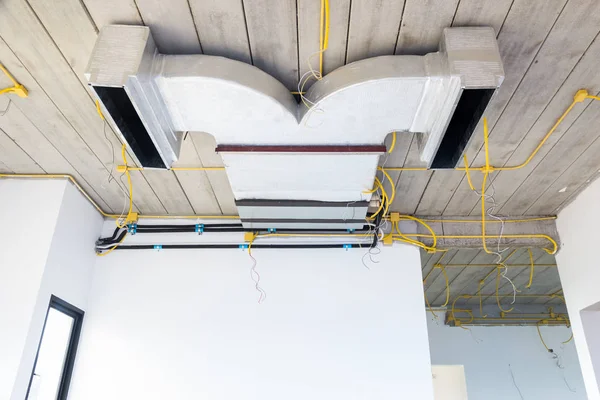 Κλιματιστικό Σύστημα Εγκατάστασης Κτίριο Στο Σπίτι Κάτω Από Οροφή — Φωτογραφία Αρχείου