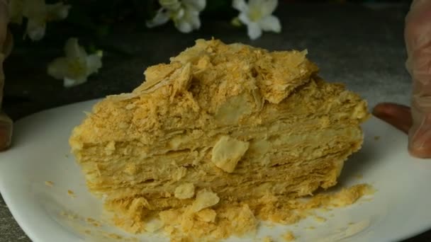 Slice Puff Appetizing Napoleon Cake Poured Top Chocolate Fondant Close — Stock Video
