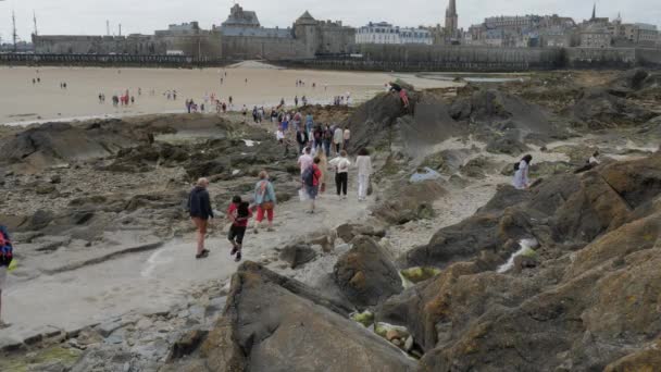 Saint Malo Francia Julio 2020 Timelapse Vista Desde Las Murallas — Vídeo de stock