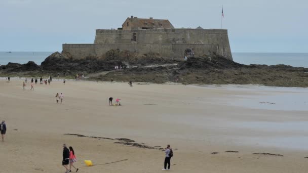 Saint Malo Fransa Temmuz 2020 Şehir Duvarlarından Fort Castle Kadar — Stok video