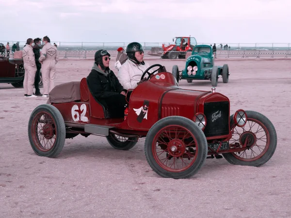 Normandy Beach Race Carro Velho Ford Ação Beach Start Foto — Fotografia de Stock