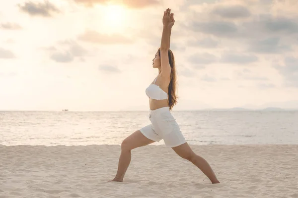 Vacation Attractive Asian Woman Relaxing Yoga Warrior One Pose Sand — Stock Photo, Image