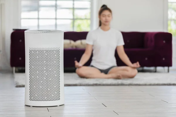 Air Purifier Cozy White Living Room Filter Cleaning Removing Dust — Stock Photo, Image