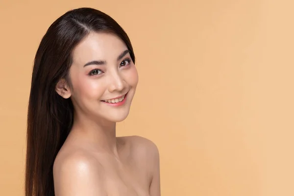 Side View Beautiful Asian Woman Smile Clean Fresh Skin Happiness — Stockfoto