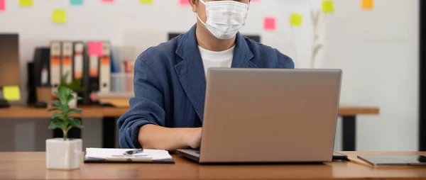 Banner Asian Senior Business Man Casual Wearing Mask Working Laptop — Stock Photo, Image