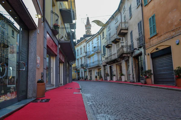 İtalya sokaklarında inşaat ve mimarlık