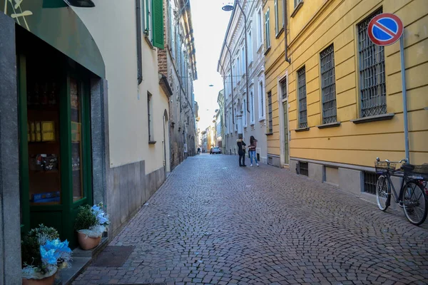 İtalya sokaklarında inşaat ve mimarlık