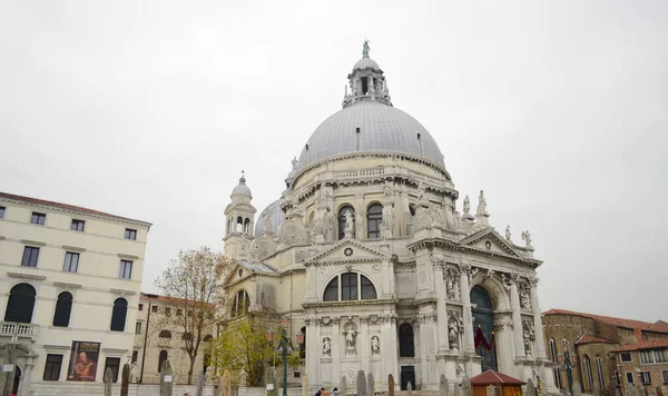 Venedik Kanalları. İtalya. Venedik 'in güzel manzarası.