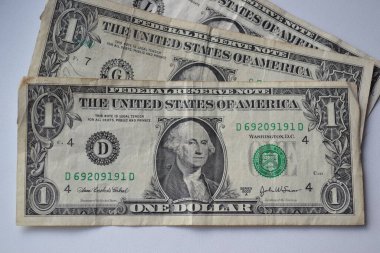 Dolar. Para elinde. Yukarıdan görüntüle