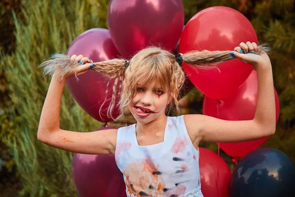 Une Fille Âgée Ans Dans Une Robe Halloween Avec Des Image En Vente